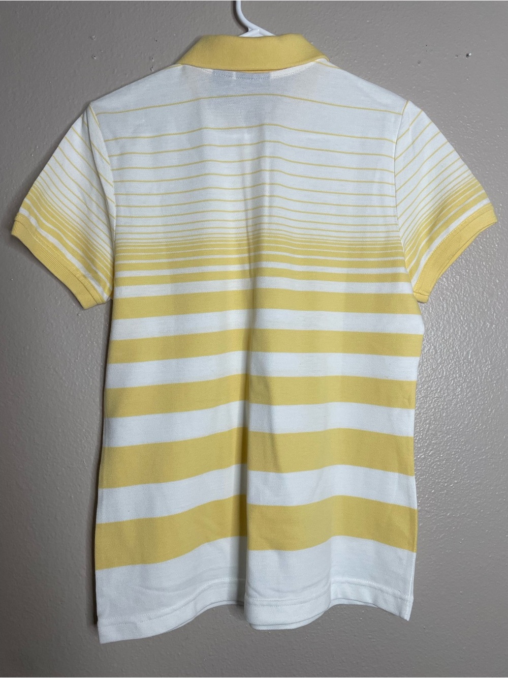 IZOD Women's Striped Polo Shirt - Size M - Picture 3 of 11